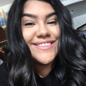 Meet your Posher, Marisela